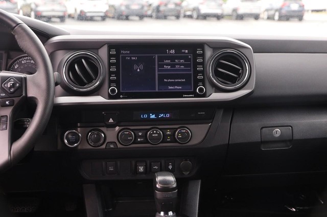 Toyota Tacoma 4WD Vehicle Image 24