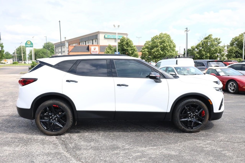 Chevrolet Blazer Vehicle Full-screen Gallery Image 05