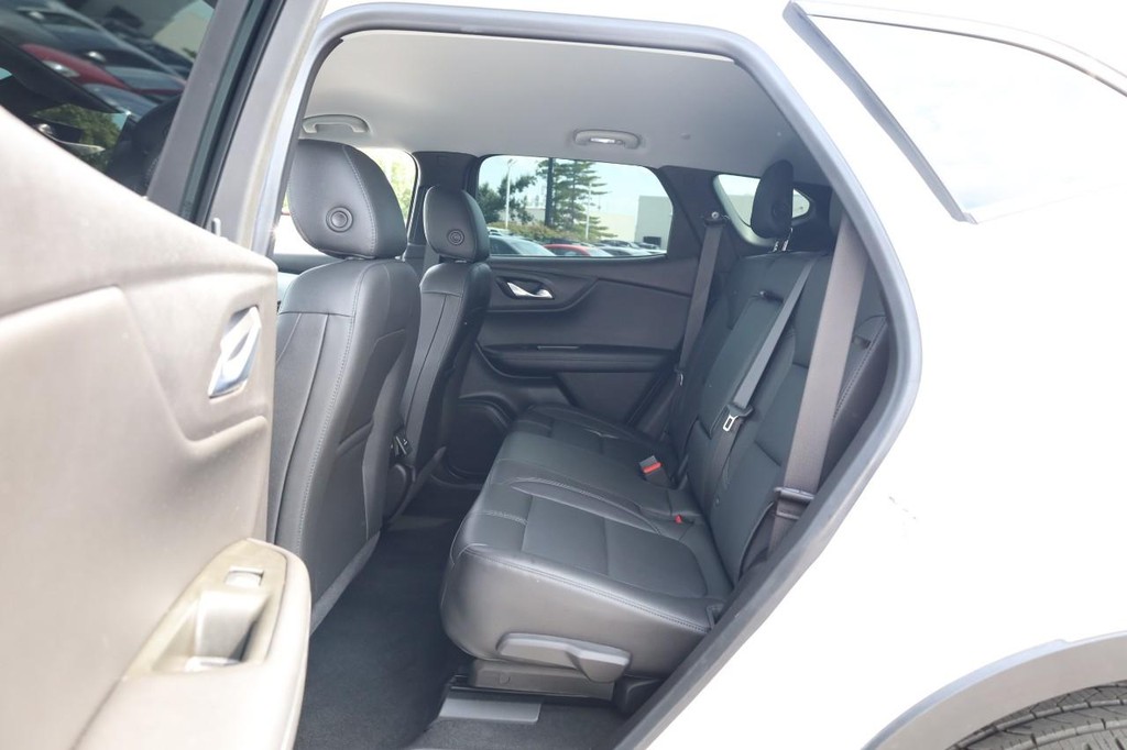 Chevrolet Blazer Vehicle Full-screen Gallery Image 19