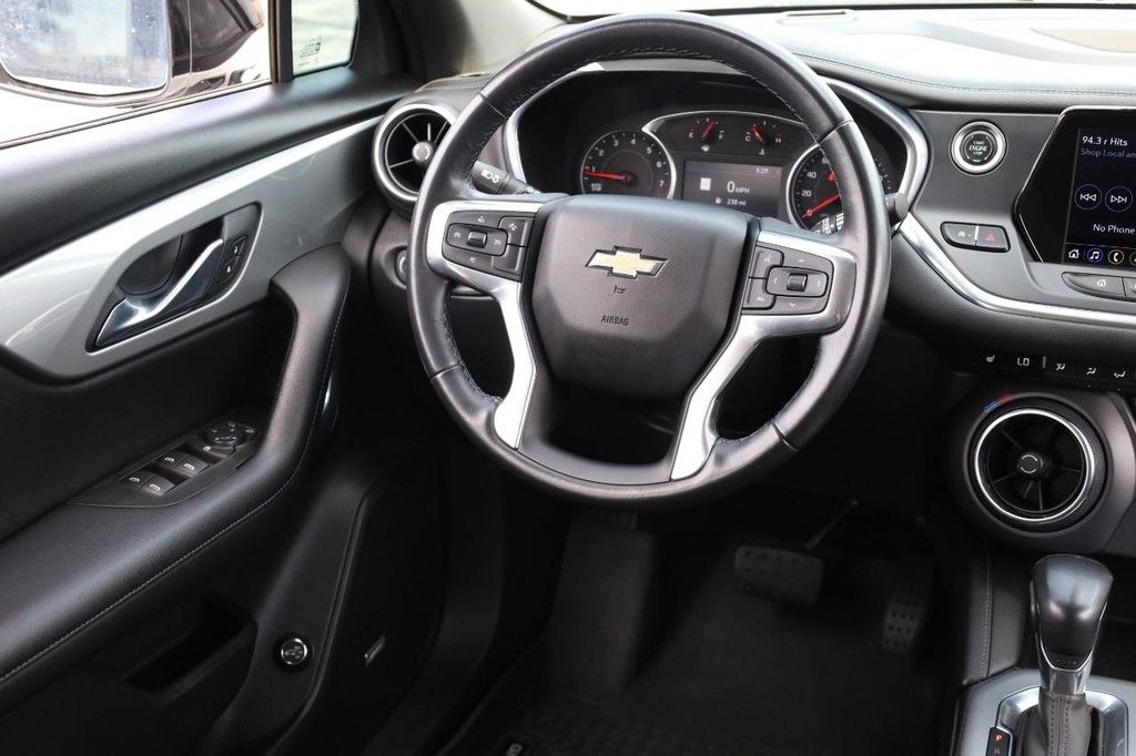 Chevrolet Blazer Vehicle Full-screen Gallery Image 22