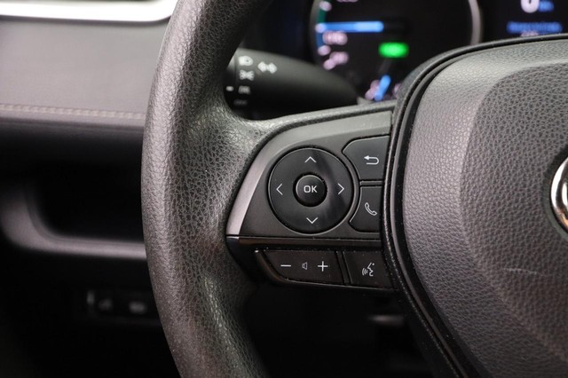 Toyota RAV4 Vehicle Image 11