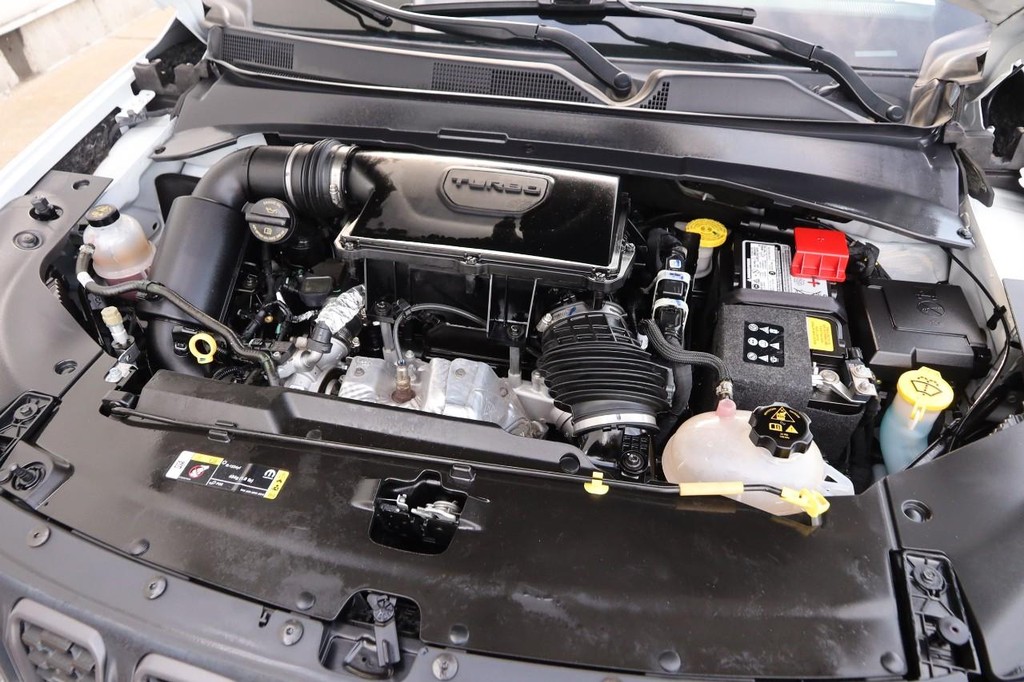 Jeep Compass Vehicle Full-screen Gallery Image 29