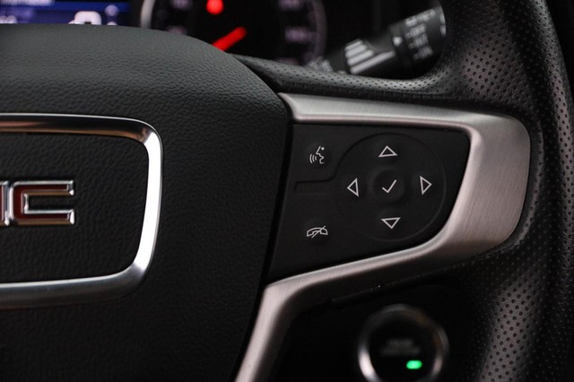 GMC Terrain Vehicle Image 12
