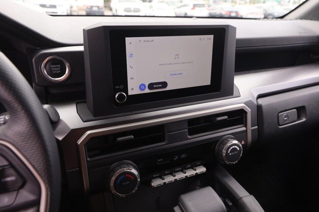 Toyota 4Runner Vehicle Full-screen Gallery Image 18