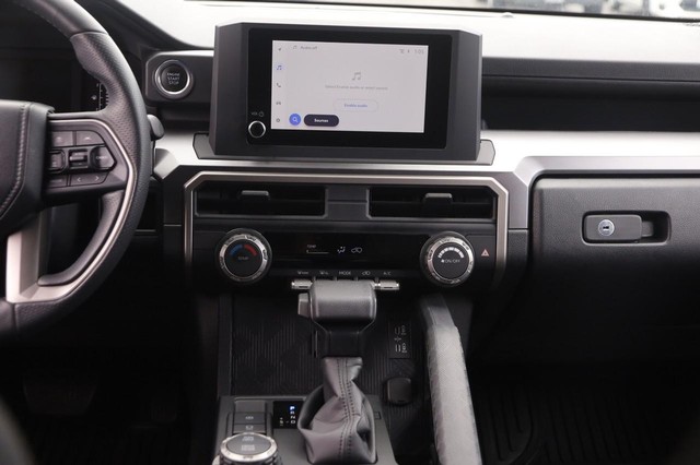 Toyota 4Runner Vehicle Image 11