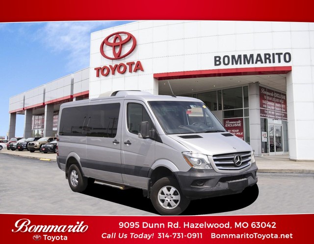Hazelwood MO 2015 Mercedes-Benz Sprinter Crew Vans more details - mercedes-benz sprinter crew vans