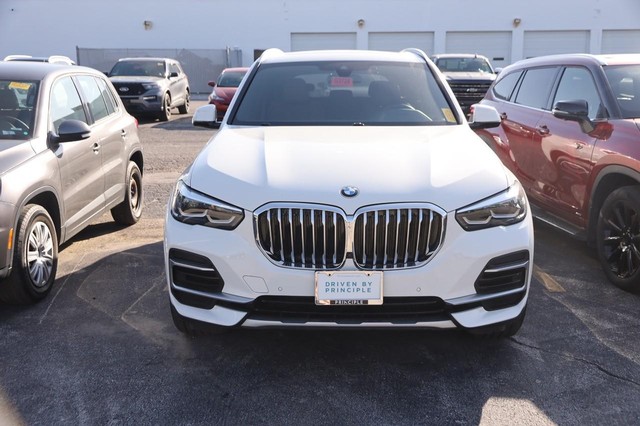 BMW X5 Vehicle Image 03