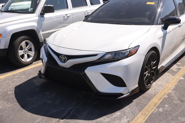 Toyota Camry Vehicle Image 05