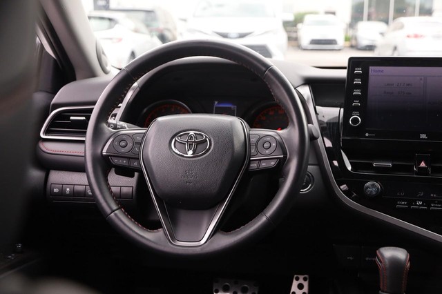 Toyota Camry Vehicle Image 24