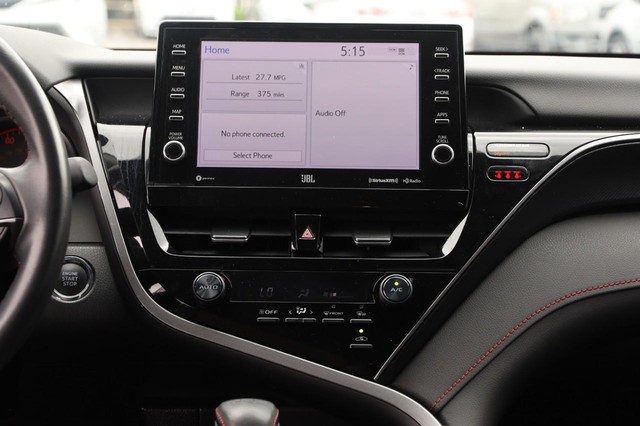 Toyota Camry Vehicle Image 25
