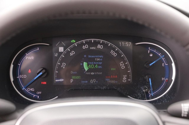 Toyota RAV4 Vehicle Image 15
