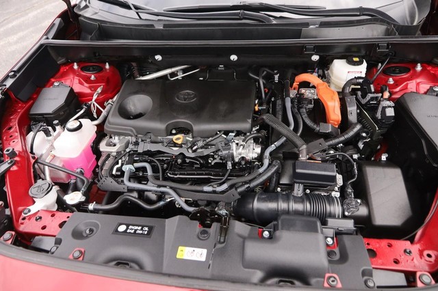 Toyota RAV4 Vehicle Image 28