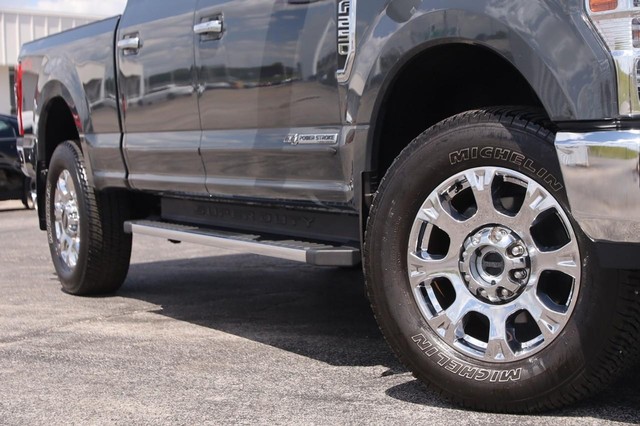 Ford Super Duty F-250 SRW Vehicle Image 03