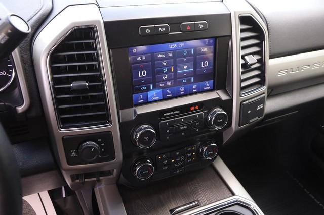 Ford Super Duty F-250 SRW Vehicle Image 16