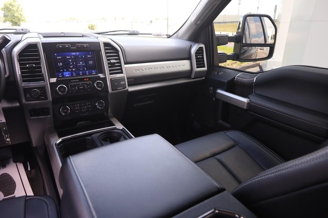 Ford Super Duty F-250 SRW Vehicle Image 26