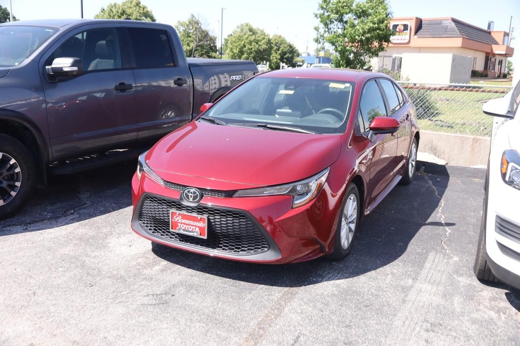 Toyota Corolla Vehicle Full-screen Gallery Image 4
