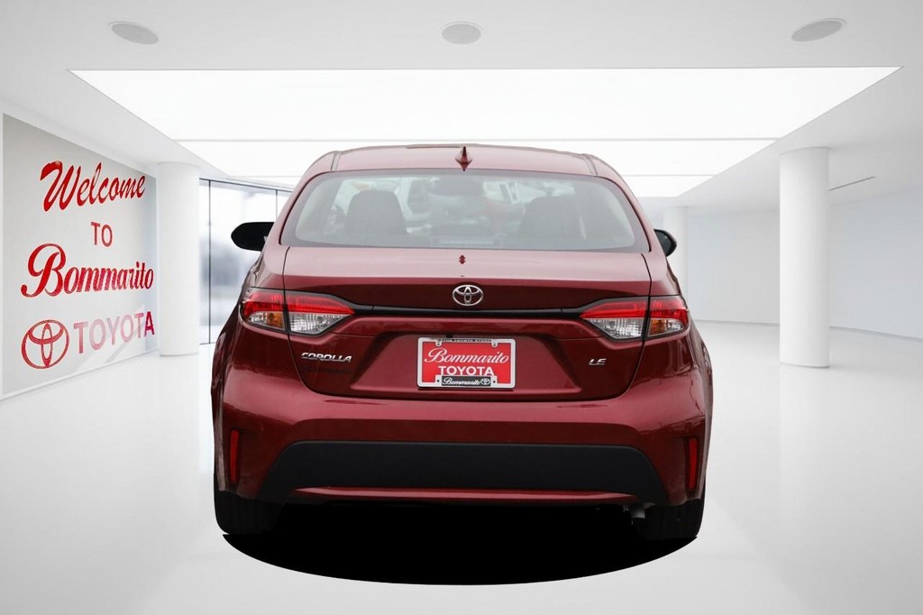 Toyota Corolla Vehicle Full-screen Gallery Image 6