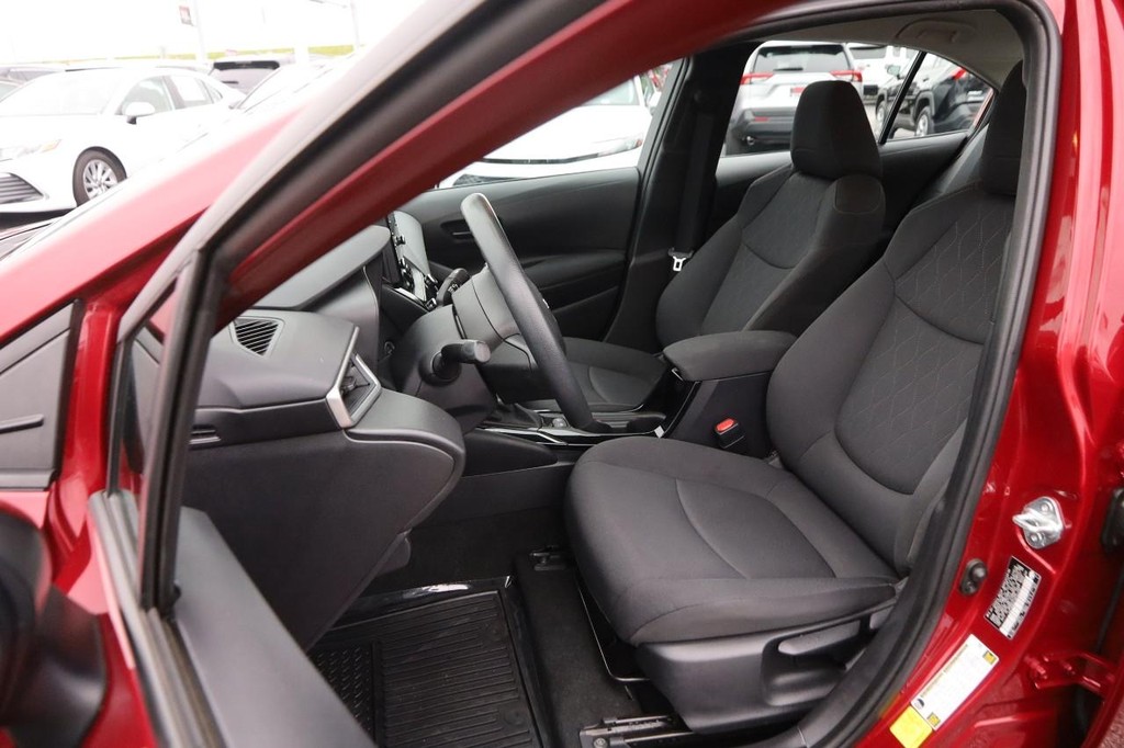 Toyota Corolla Vehicle Full-screen Gallery Image 8