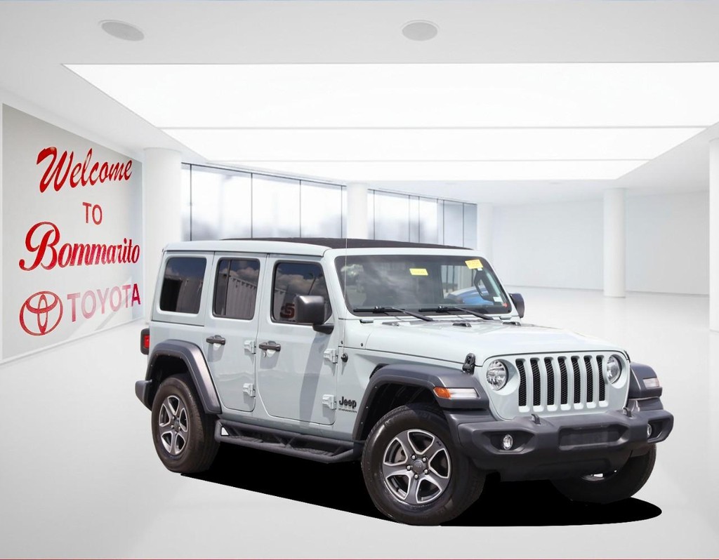 Jeep Wrangler Vehicle Full-screen Gallery Image 2