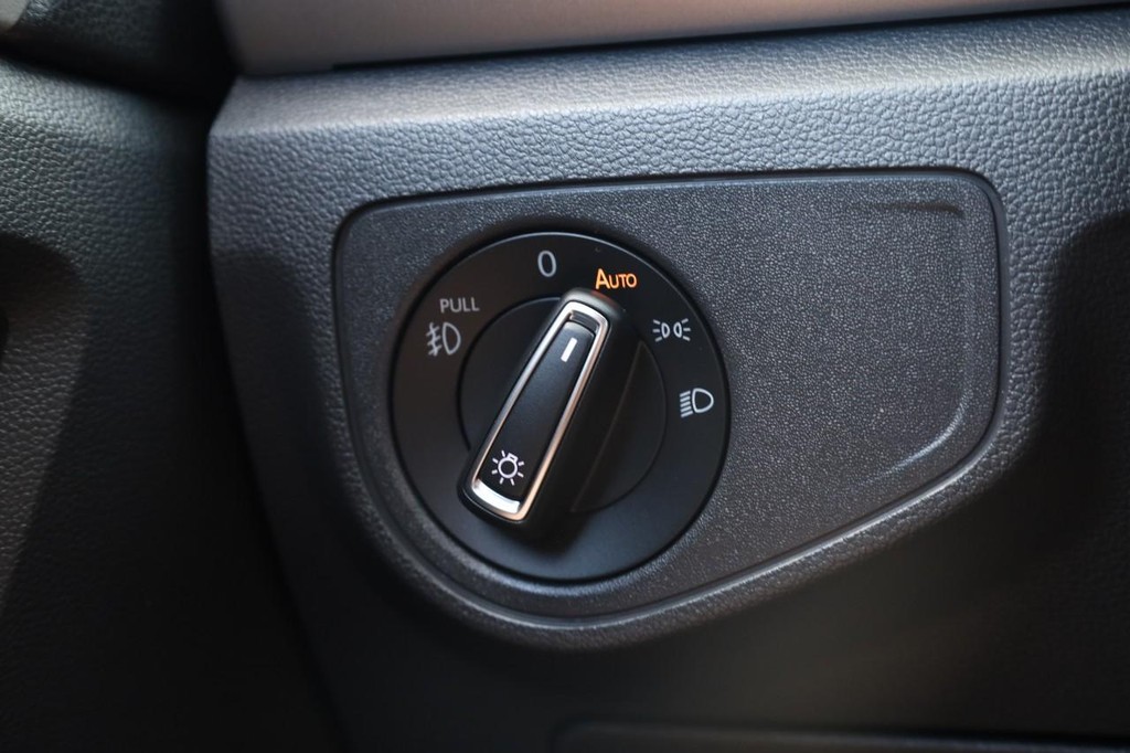 Volkswagen Atlas Vehicle Full-screen Gallery Image 20