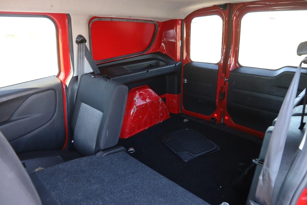 Ram ProMaster City Wagon Vehicle Full-screen Gallery Image 9