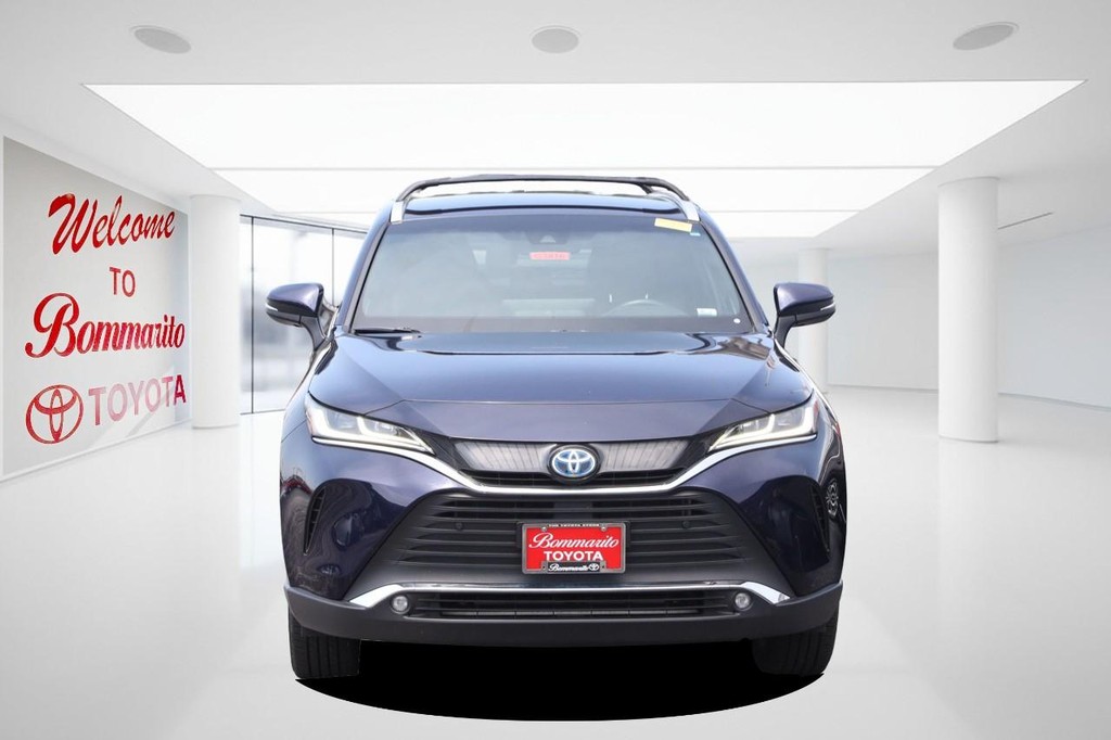 Toyota Venza Vehicle Full-screen Gallery Image 4