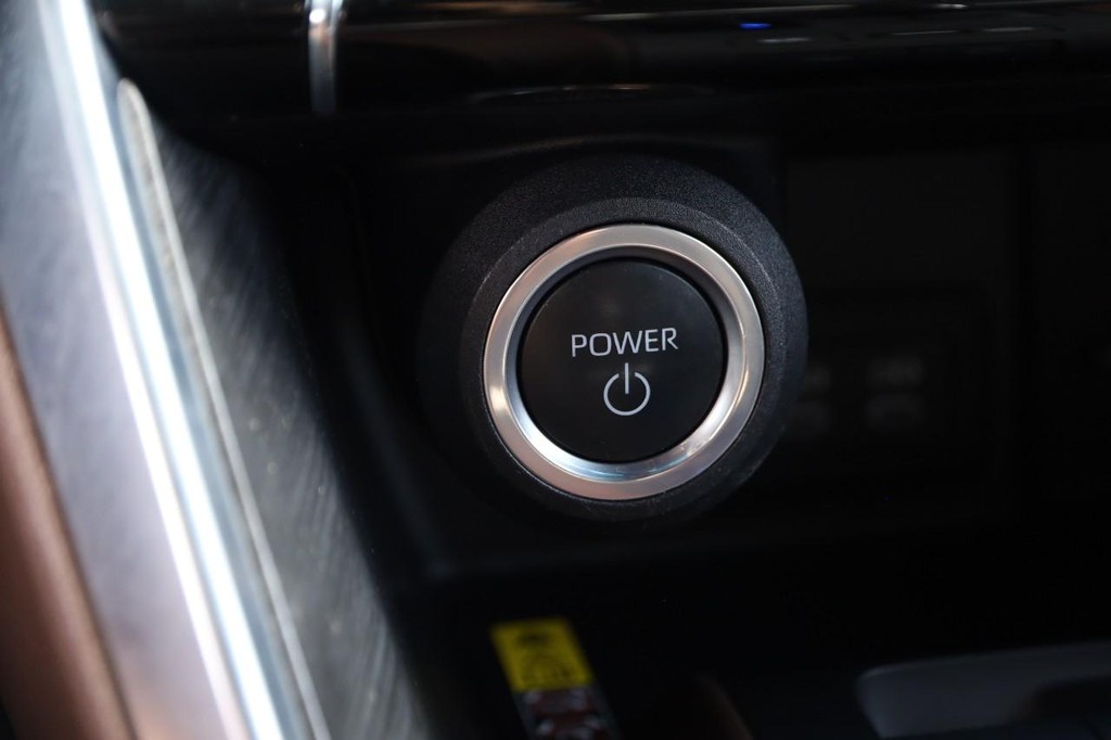Toyota Venza Vehicle Full-screen Gallery Image 15