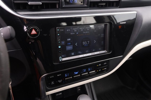 Scion iM Vehicle Image 14