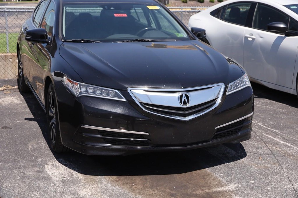 Acura TLX Vehicle Full-screen Gallery Image 02
