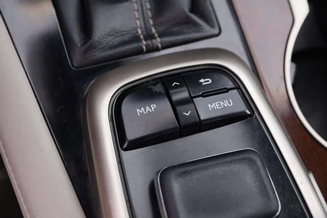 Lexus RX 350 Vehicle Image 22