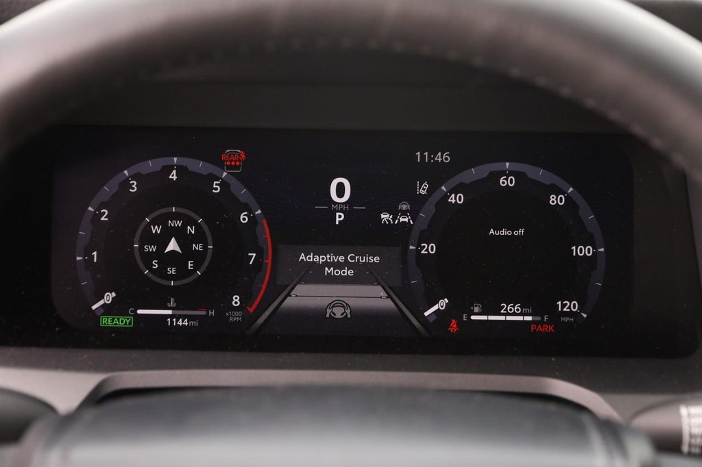 Toyota 4Runner Vehicle Full-screen Gallery Image 15
