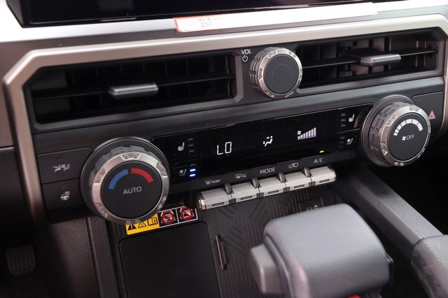 Toyota 4Runner Vehicle Image 20
