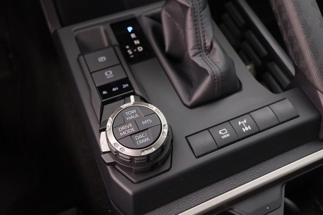 Toyota 4Runner Vehicle Image 22