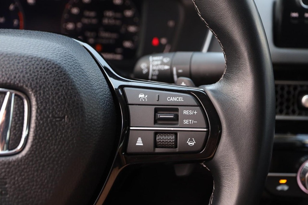 Honda Civic Sedan Vehicle Full-screen Gallery Image 11