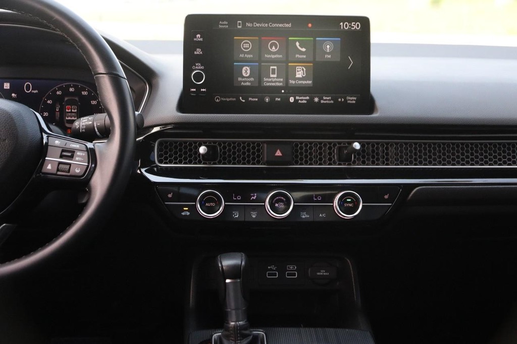 Honda Civic Sedan Vehicle Full-screen Gallery Image 25