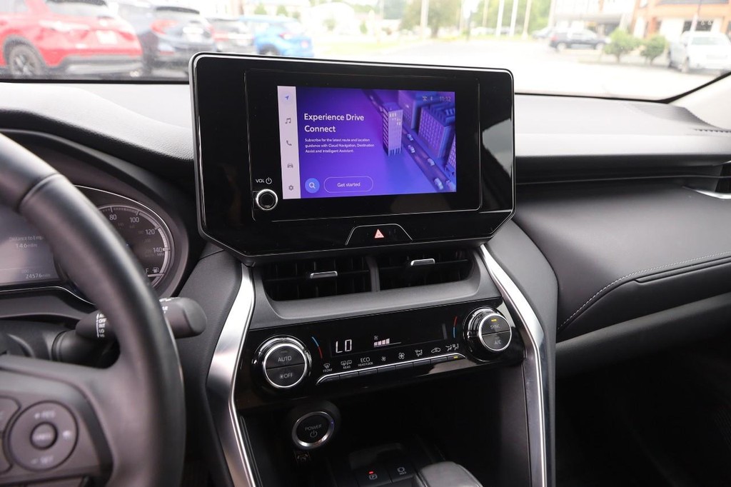 Toyota Venza Vehicle Full-screen Gallery Image 16
