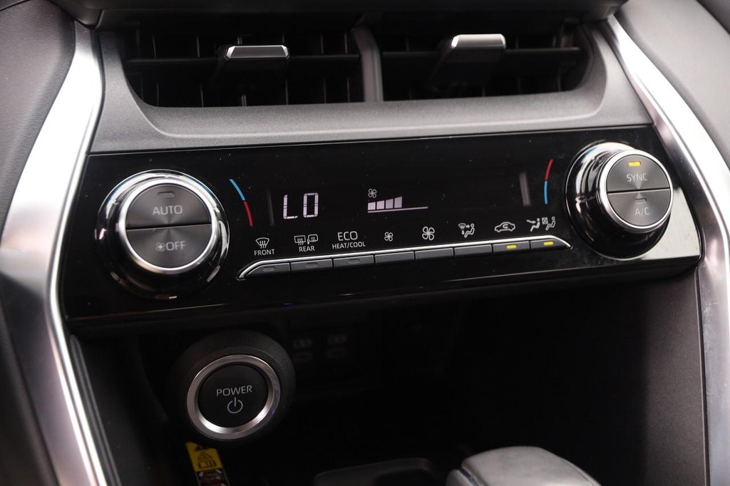 Toyota Venza Vehicle Full-screen Gallery Image 19