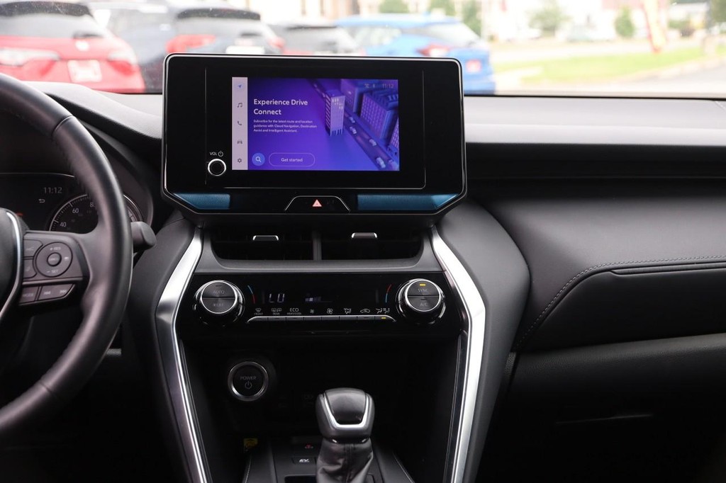 Toyota Venza Vehicle Full-screen Gallery Image 25
