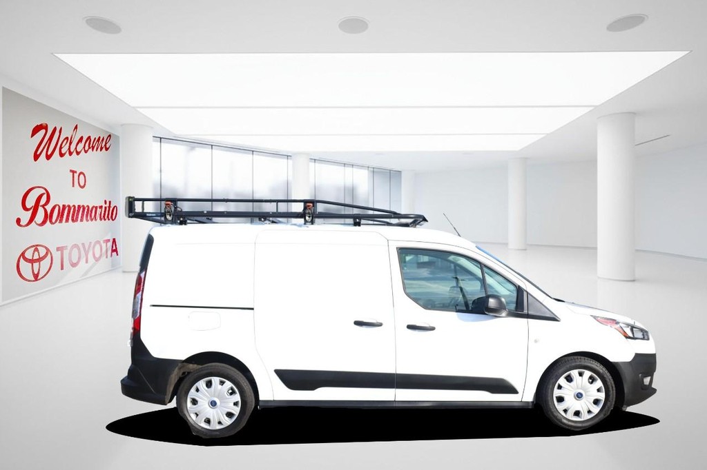 Ford Transit Connect Van Vehicle Full-screen Gallery Image 5
