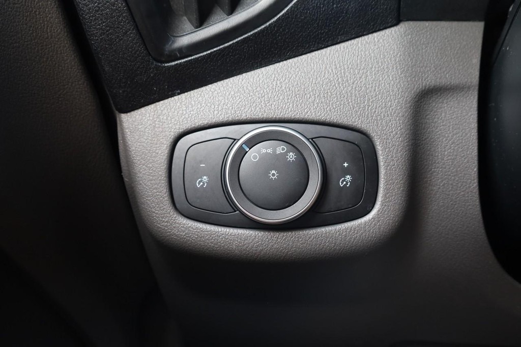 Ford Transit Connect Van Vehicle Full-screen Gallery Image 19