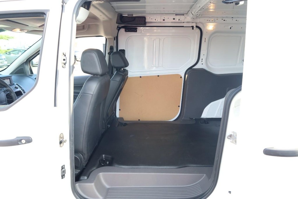 Ford Transit Connect Van Vehicle Full-screen Gallery Image 20
