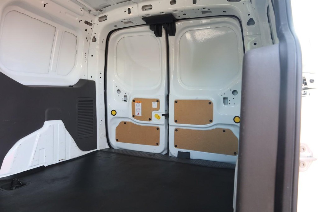 Ford Transit Connect Van Vehicle Full-screen Gallery Image 21