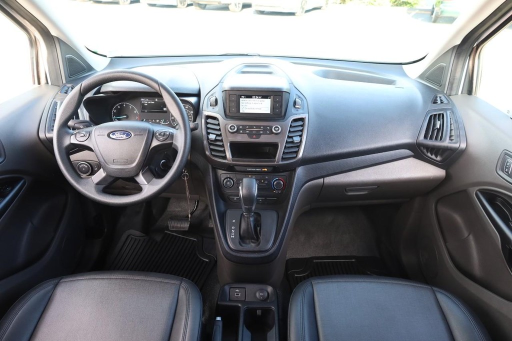 Ford Transit Connect Van Vehicle Full-screen Gallery Image 22