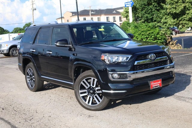 Toyota 4Runner Vehicle Image 02