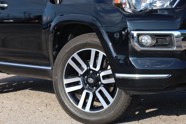 Toyota 4Runner Vehicle Image 03