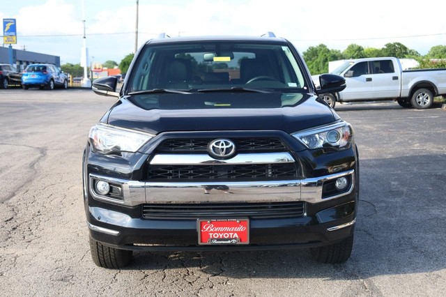 Toyota 4Runner Vehicle Image 04