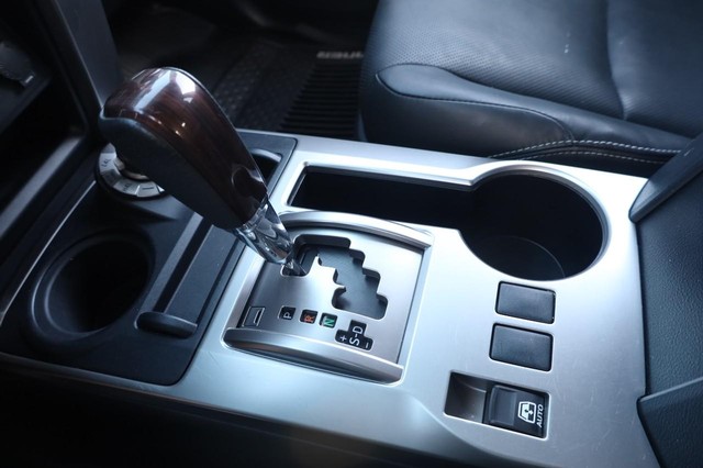 Toyota 4Runner Vehicle Image 18
