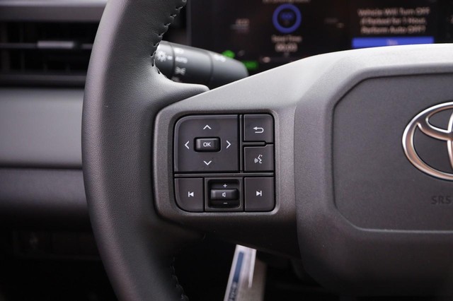 Toyota RAV4 Vehicle Image 11
