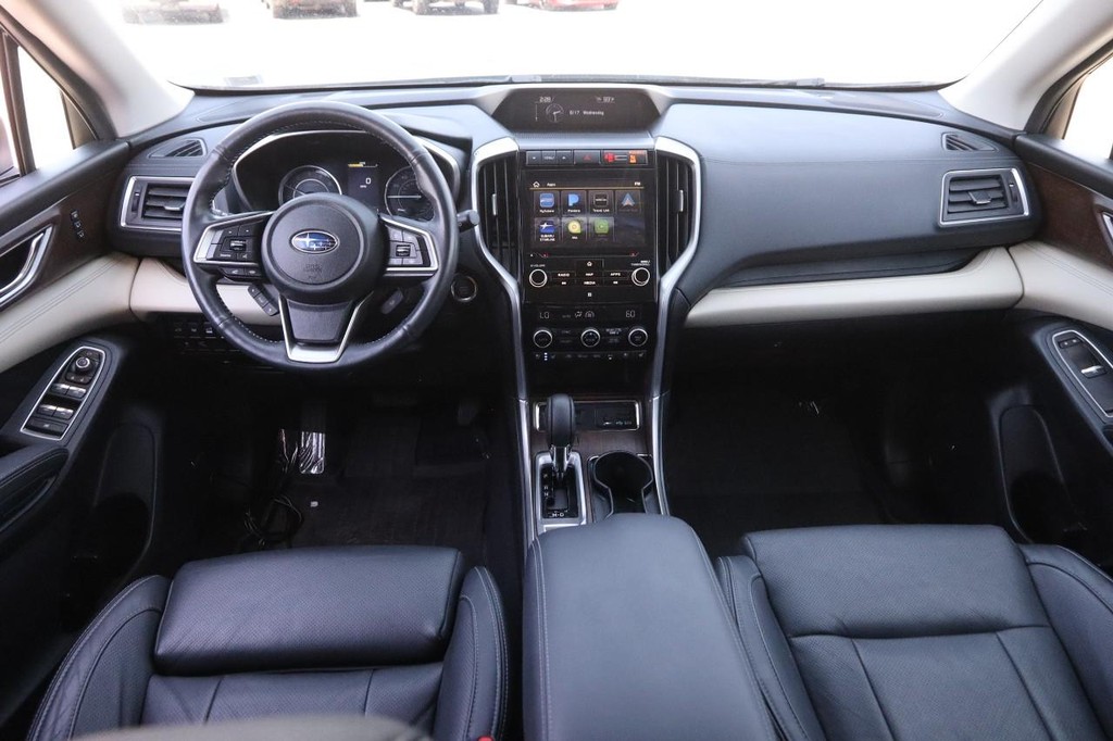Subaru Ascent Vehicle Full-screen Gallery Image 24