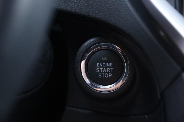 Subaru Ascent Vehicle Image 17